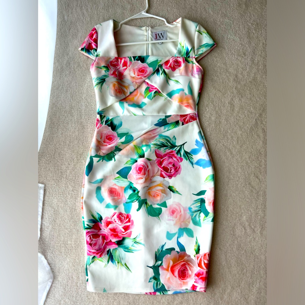 BNWOT Floral White Pink Green Midi Bodycon Dress